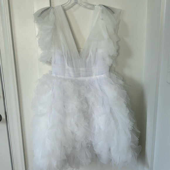 NWT Mac Duggal Tulle Flutter Ruffled V-Neck Tiered Mini Dress Size 4 - Picture 4 of 12